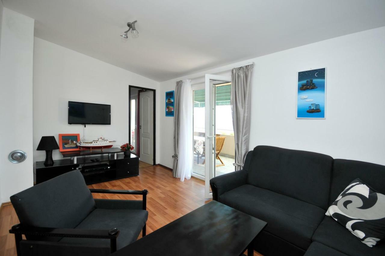 Apartment Sandra Trogir Exteriér fotografie