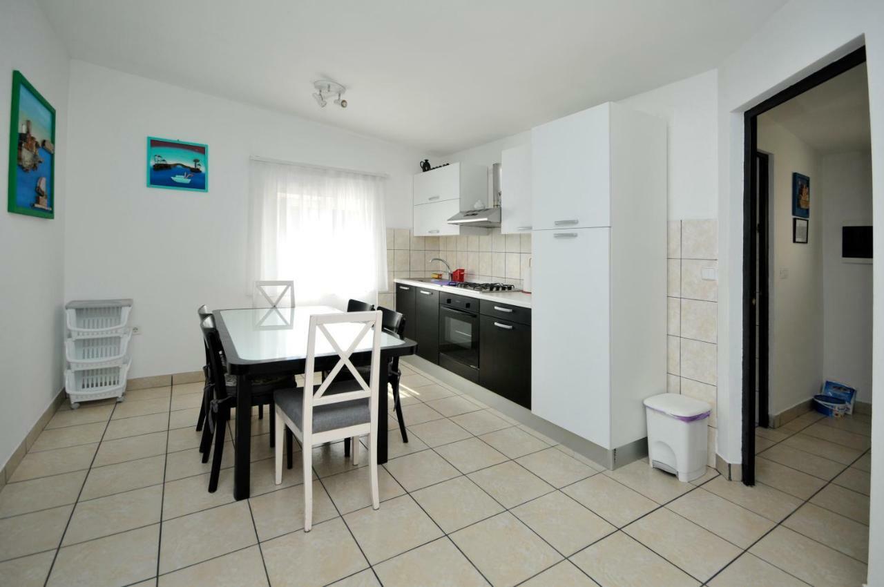 Apartment Sandra Trogir Exteriér fotografie