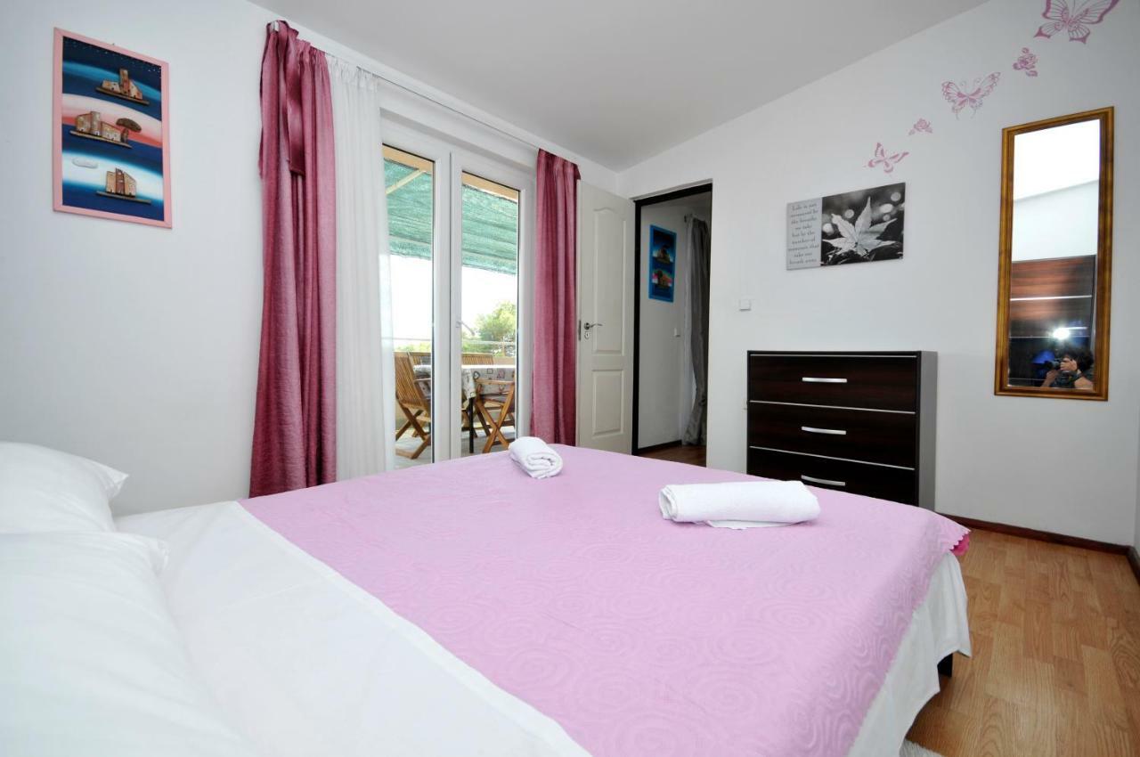 Apartment Sandra Trogir Exteriér fotografie